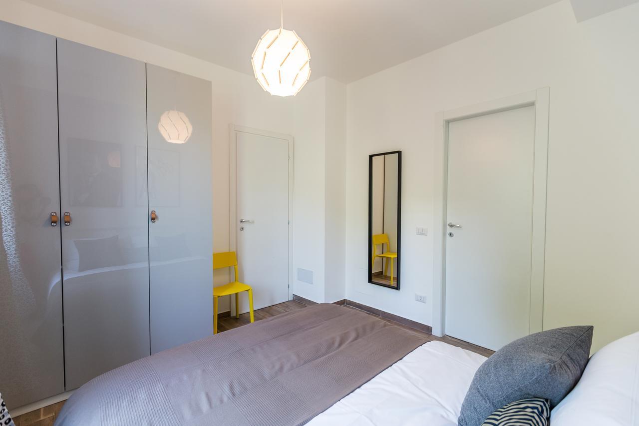 Apartamento Certosa Colorful Mini Flats Milán Exterior foto