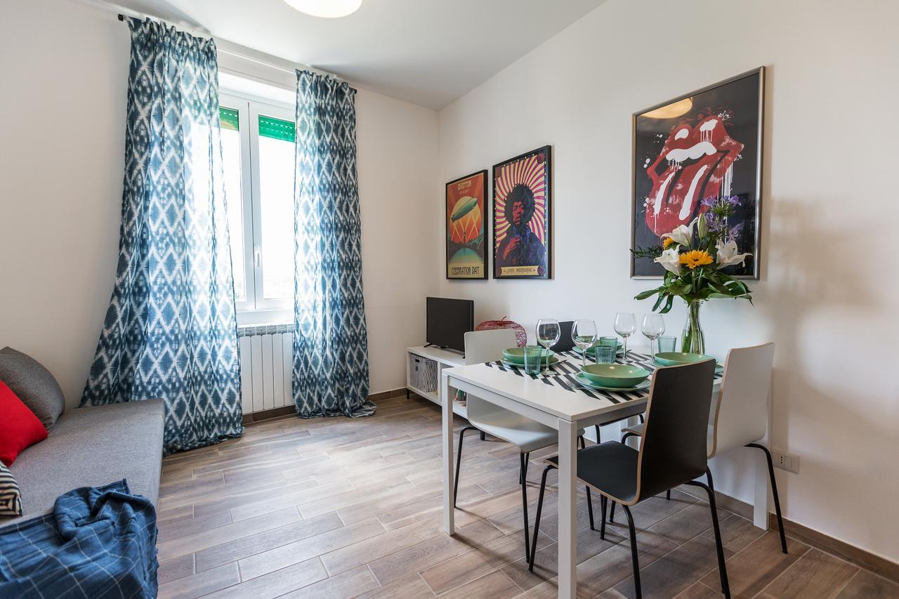 Apartamento Certosa Colorful Mini Flats Milán Exterior foto