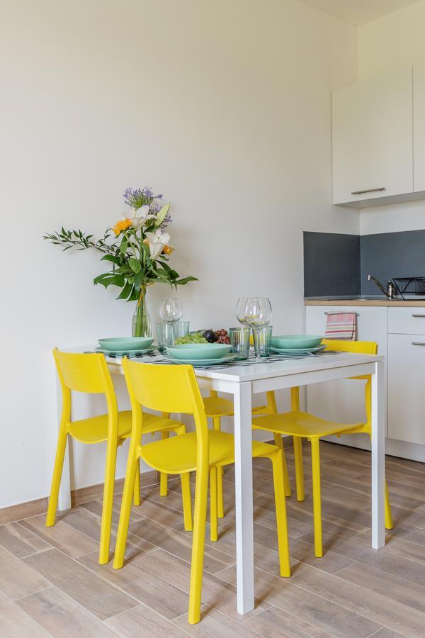 Apartamento Certosa Colorful Mini Flats Milán Exterior foto