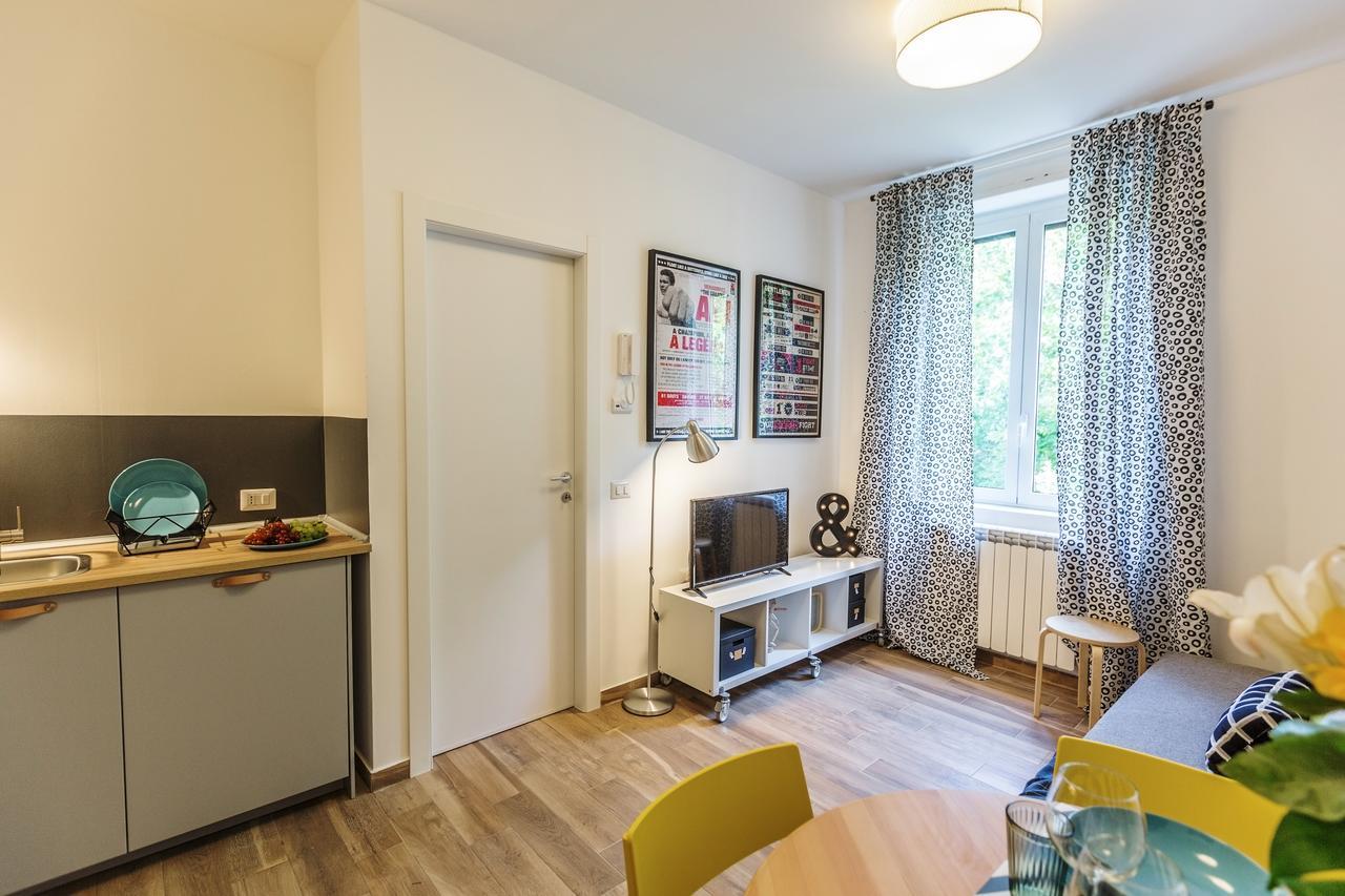 Apartamento Certosa Colorful Mini Flats Milán Exterior foto