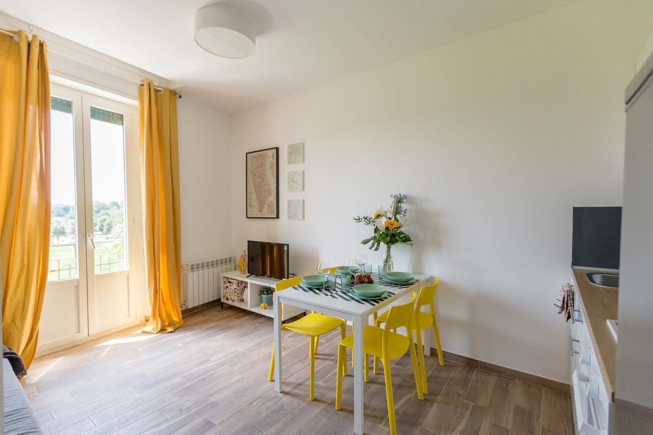 Apartamento Certosa Colorful Mini Flats Milán Exterior foto