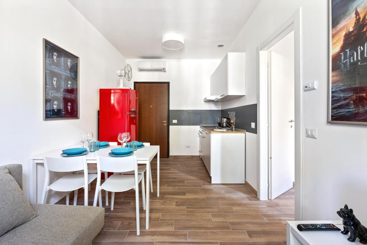 Apartamento Certosa Colorful Mini Flats Milán Exterior foto