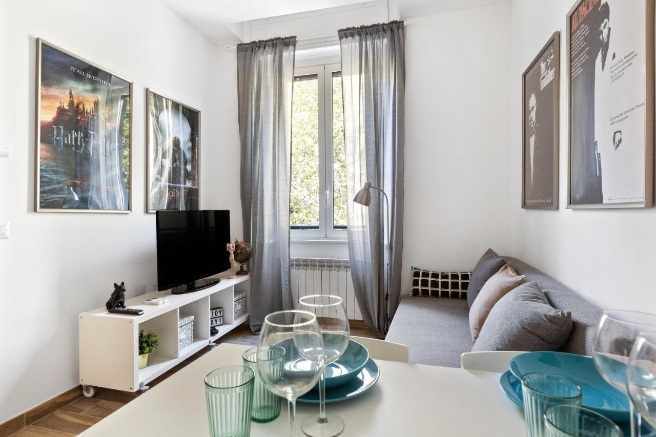 Apartamento Certosa Colorful Mini Flats Milán Exterior foto