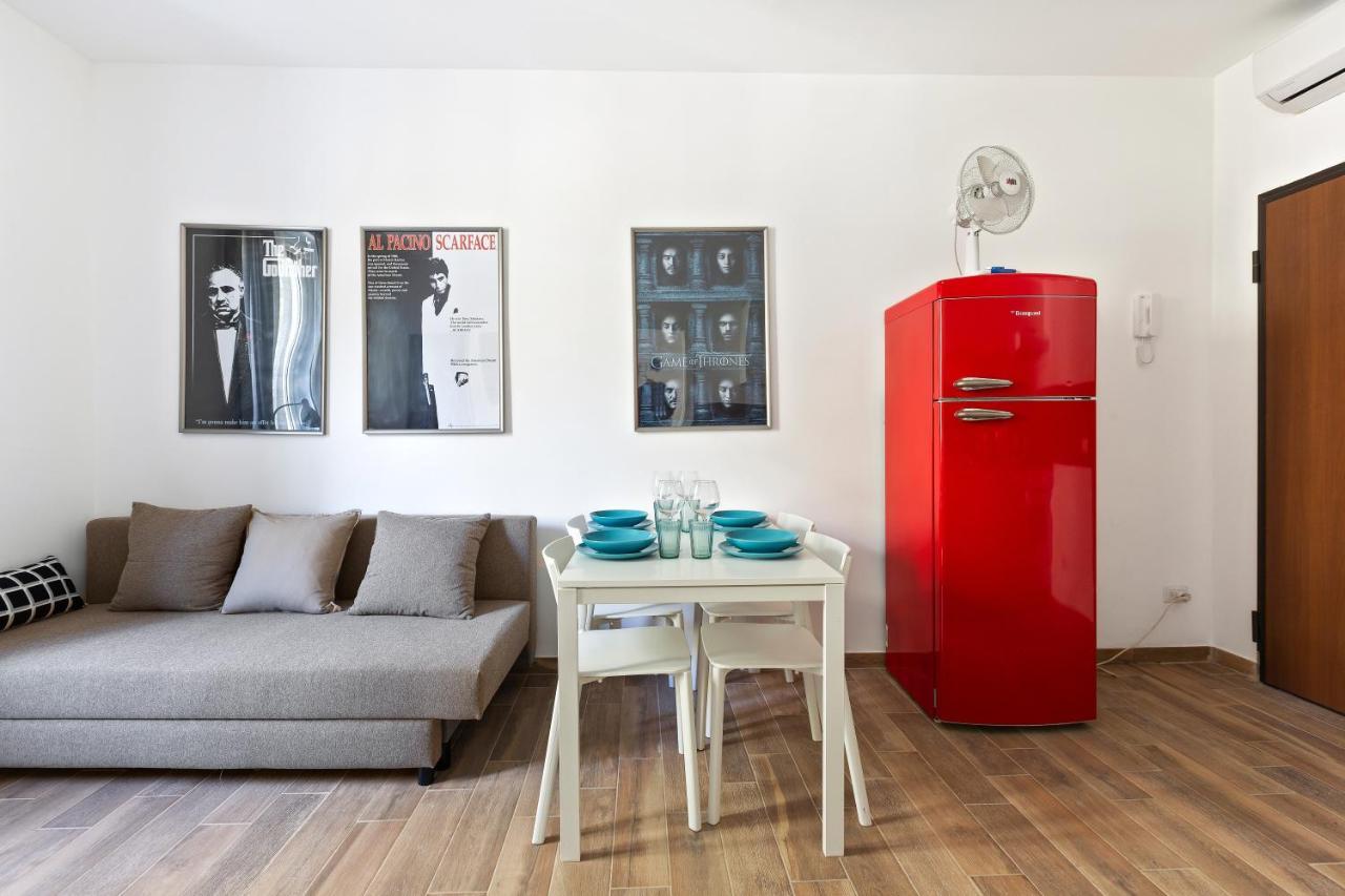 Apartamento Certosa Colorful Mini Flats Milán Exterior foto